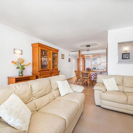 Apartamento Playa De Los Pinos Alcudia  Eksteriør billede